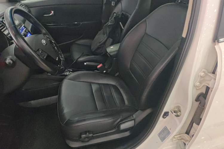 Used Kia K2 2015 Sedan 1.6L Automatic Transmission Premium