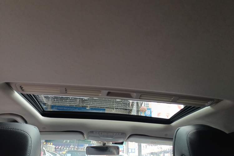 Used Mercedes-Benz C-Class 2020 Restyled C 200 L Fashion Edition Sport Version
