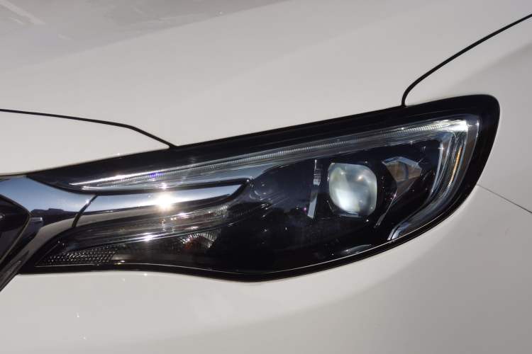 Used Buick GT 2019 18T Automatic Connected Elite Model China V Standard
