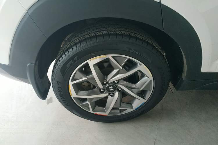 Used Hyundai Tucson 2019 280TGDi Dual-Clutch Two-Wheel Drive Fashion Edition China VI Standard