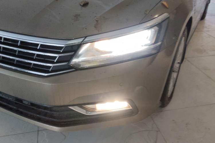 Used Volkswagen Passat 2017 280TSI DSG Luxury Edition
