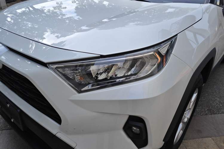 Used Toyota RAV4 2023 2.0L CVT Two-Wheel Drive Urban Edition
