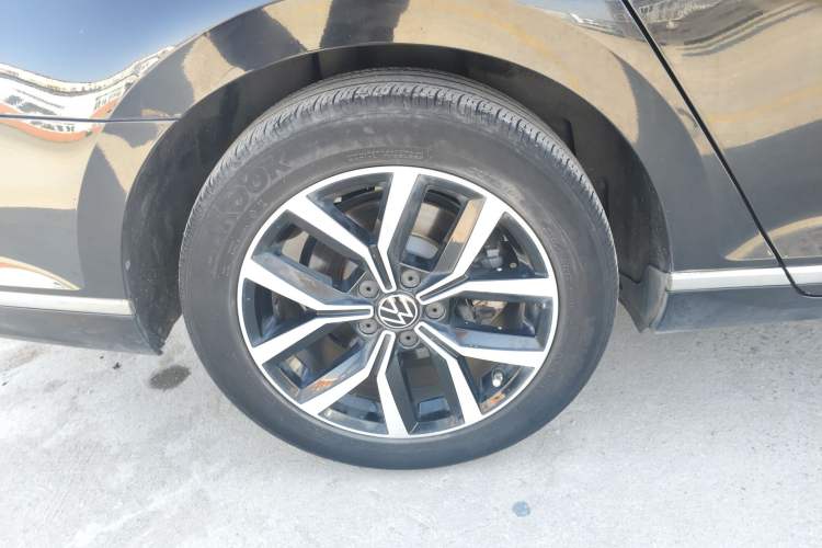 Used Volkswagen Magotan 2020 330TSI DSG Leading Model
