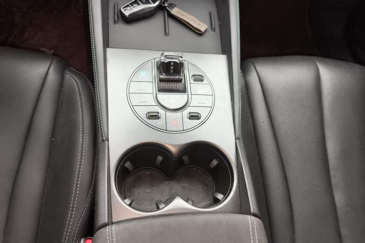 Used BYD Seal 06 New Energy 2024 DM-i 80KM Prestige Model
