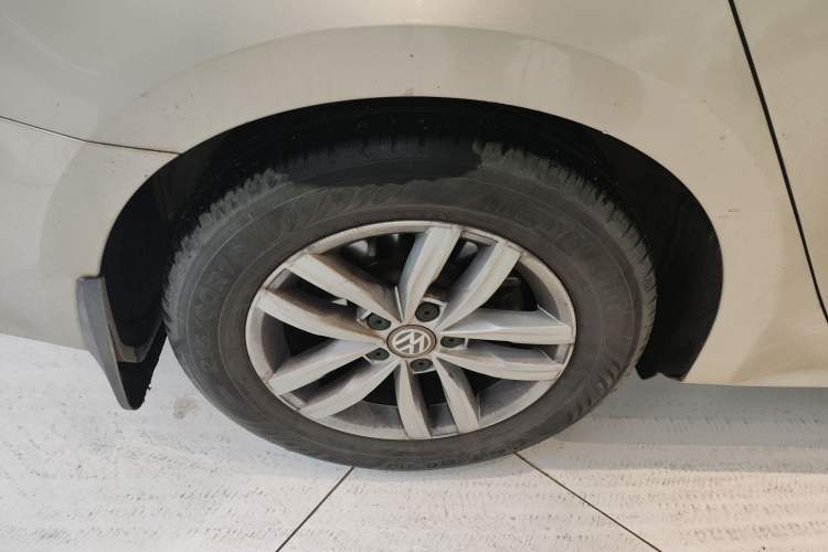 Used Volkswagen Passat 2016 330TSI DSG Luxury Edition
