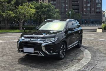 Used Mitsubishi Outlander 2019 2.0L Two-Wheel Drive Comfort Edition 5 Seats China VI Standard