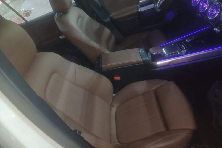 Used Mercedes-Benz GLB 2021 GLB 200 Fashion Model