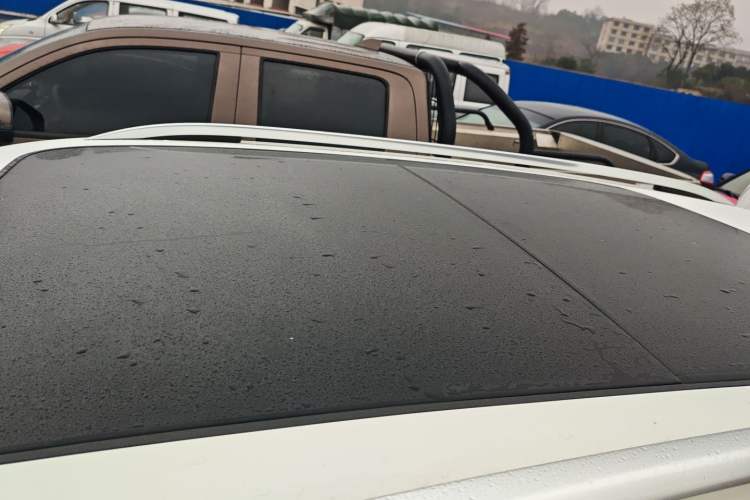 Used Volkswagen Tiguan L 2022 330TSI Automatic Two-Wheel Drive R-Line Enhanced Edition
