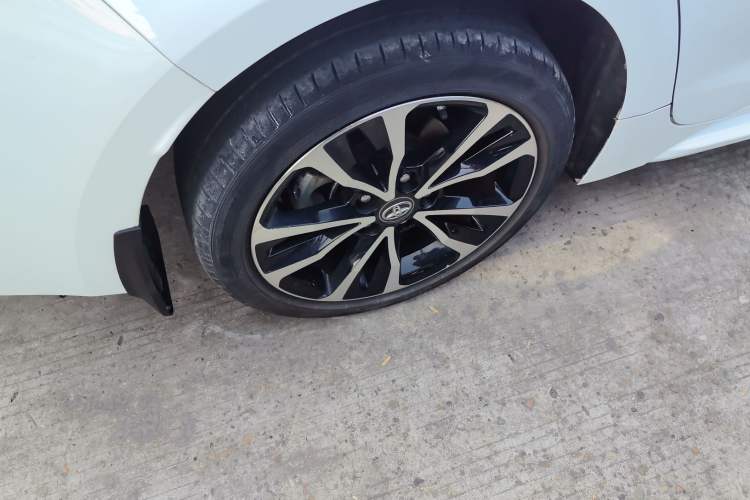 Used Toyota Levin 2022 Dual-Motor 1.8H E-CVT Sport Edition
