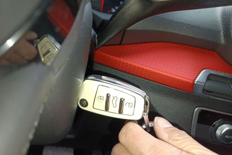 Used Audi Q2L 2018 35 TFSI Launch Exclusive Edition China V