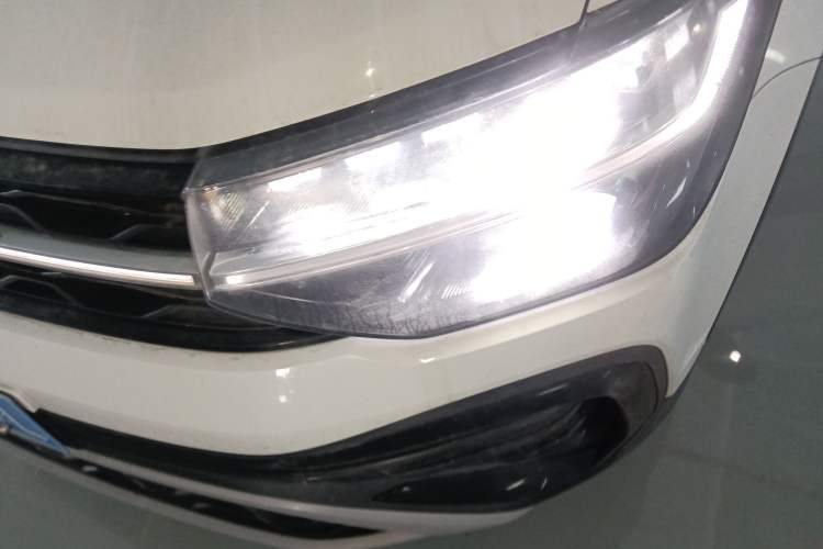 Used Volkswagen Tharu 2024 300TSI Two-Wheel-Drive Moon Luxury Edition