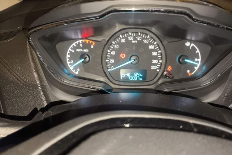 Used Ford Escort 2015 1.5L Automatic Fashion Model
