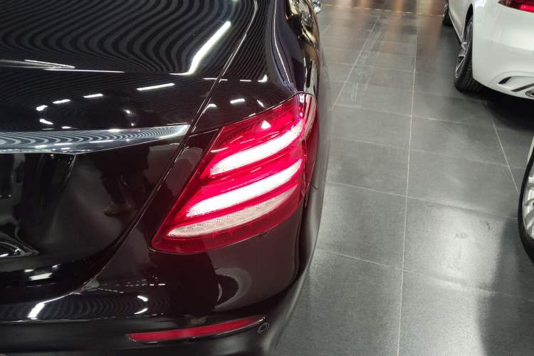 Used Mercedes-Benz E-Class 2019 E 200 L Sport Edition
