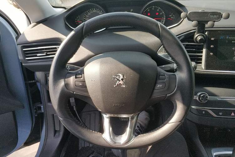 Used Peugeot 308S 2015 1.2T Automatic Jingchi Edition