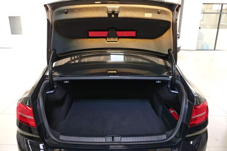 Used Volkswagen Magotan 2019 330TSI DSG Luxury Version China VI Standard
