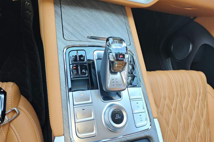 Used Tank 500 2023 3.0T Business Edition "Creation" Style 5 Seats