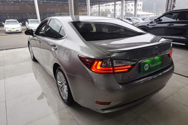 Used Lexus ES 2015 200 Elite Edition