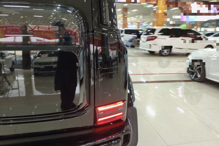 Used  V23 2025 401 Two-Wheel Drive Advanced Edition