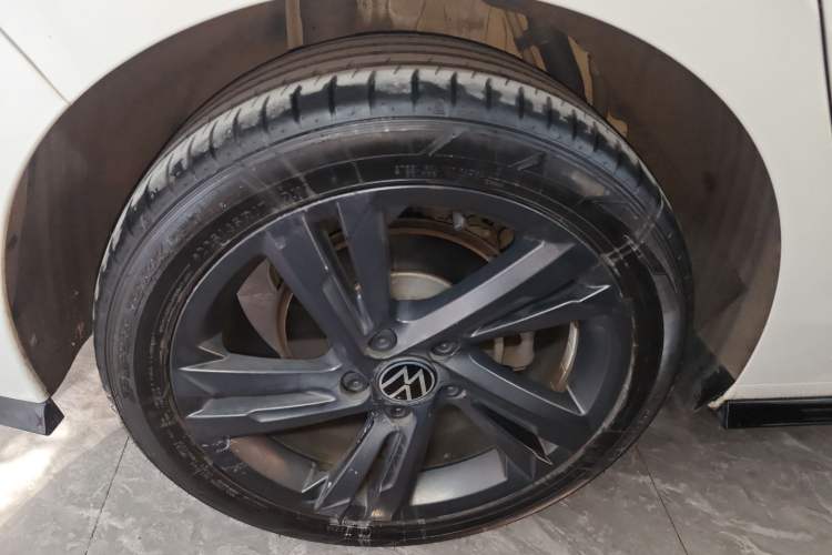 Used Volkswagen Golf 2023 280TSI DSG R-Line Lite
