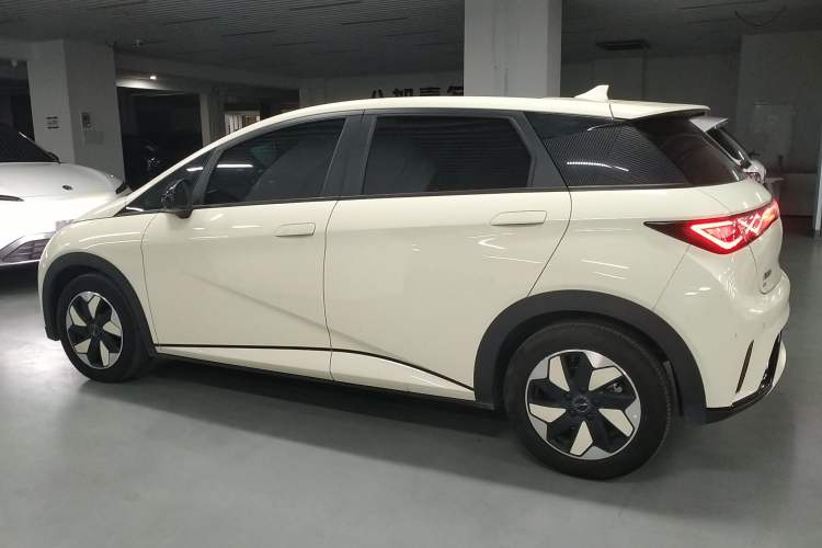 Used BYD Dolphin 2024 Honor Edition 420km Fashion Version

