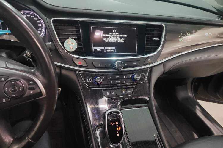 Used Buick LaCrosse 2016 Revised Version 28T Elite Edition
