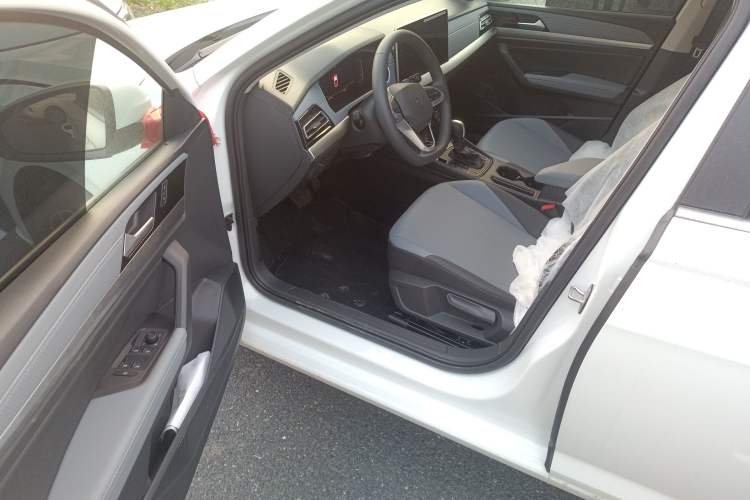 Used Volkswagen Lavida 2024 1.5L Automatic Starry Sky 5 Million Edition