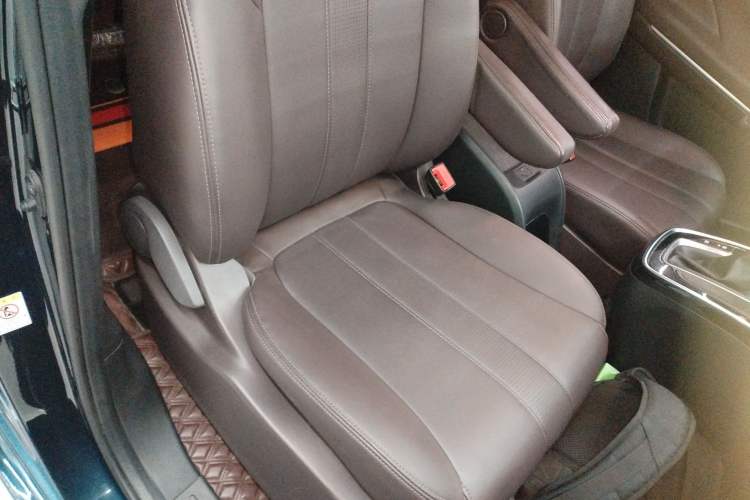 Used GAC Trumpchi M6 2019 270T DCT Luxury Edition (7-seater) China VI