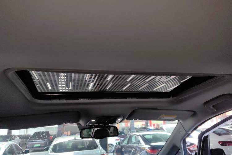 Used GAC Trumpchi M8 2023 Lingxiu Series 390T Prestige Edition
