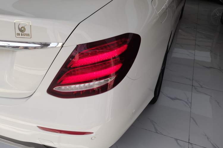 Used Mercedes-Benz E-Class 2020 Restyled E 300 L Sporty and Stylish Edition
