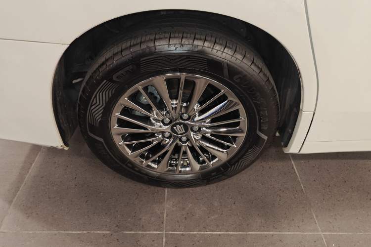 Used Toyota Vellfire 2023 Crown Dual-Engine 2.5L HV Prestige Edition
