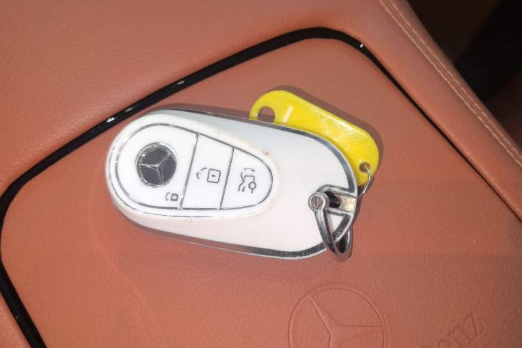 Used Mercedes-Benz GLC 2024 Refreshed GLC 300 L 4MATIC Dynamic Version 5 Seats