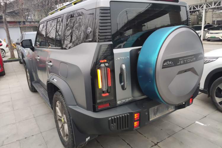 Used JETOUR Traveler 2023 2.0T Four-Wheel Drive Conqueror