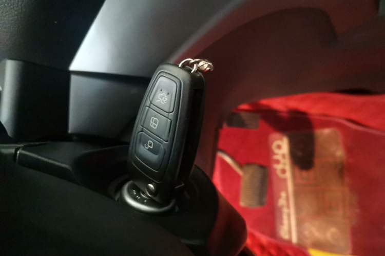 Used Ford Kuga 2019 EcoBoost 180 Two-Wheel-Drive Platinum Edition China VI Standard
