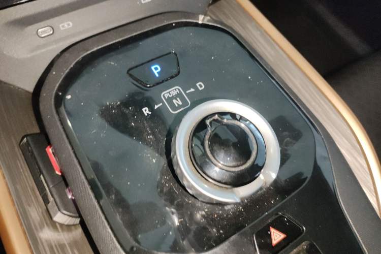 Used Toyota bZ3 2023 616 km Long-Range Premium
