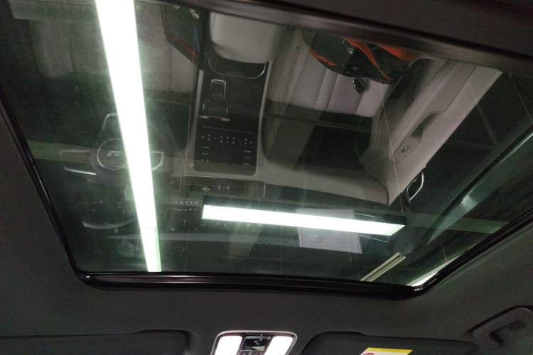 Used Li Auto ONE 2020 Extended-Range 6-Seater Version
