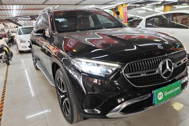 Used Mercedes-Benz GLC 2023 GLC 260 L 4MATIC Dynamic Edition 5-seater
