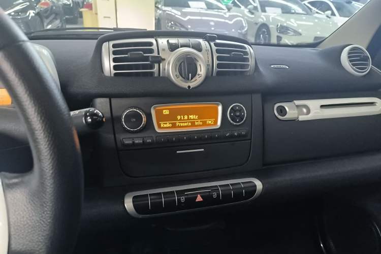 Used  fortwo 2012 1.0 MHD Hardtop Passion Edition
