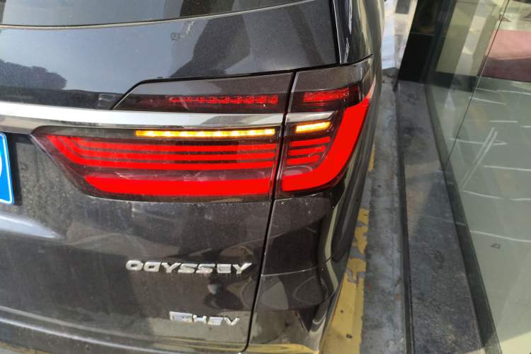 Used Honda Odyssey 2022 2.0L eHEV Sharp·Luxury Edition