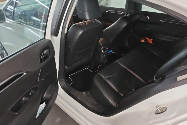 Used Citroen C4L 2014 1.8L Intelligent Drive Automatic Dynamic Model
