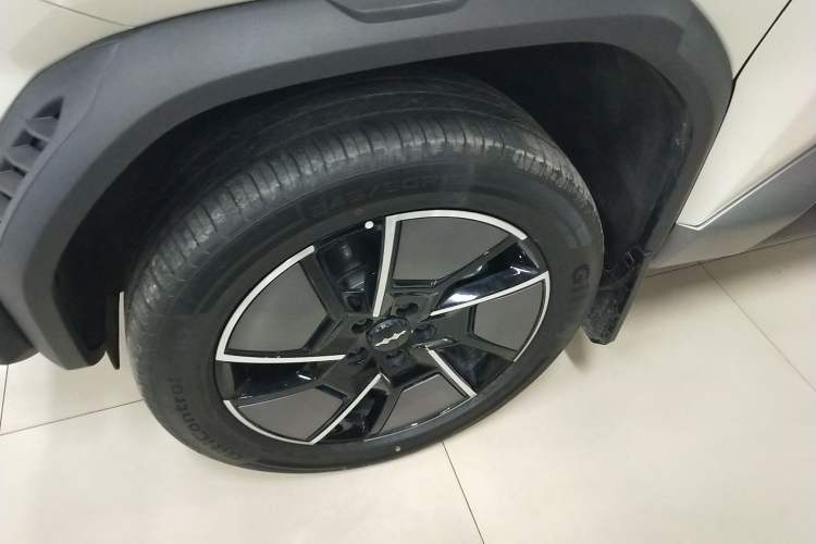 Used  Titanium 3 2025 501 km All-Wheel Drive Intelligent Driving Max Edition