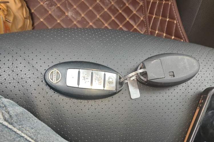 Used Nissan Sylphy 2014 1.6XV CVT Deluxe Edition