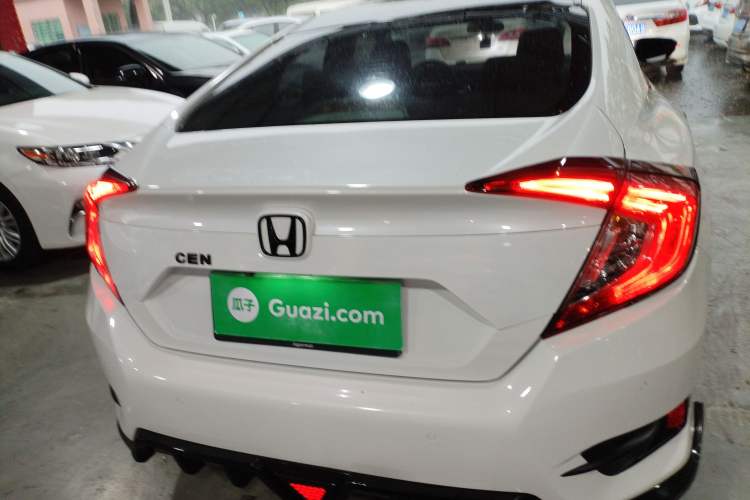 Used Honda Civic 2016 220TURBO CVT Luxury Edition
