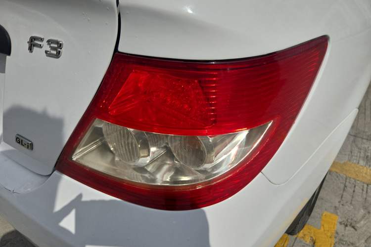 Used BYD F3 2012 Energy-Saving Edition 1.5L Manual Comfort Model
