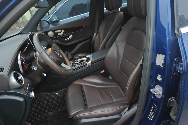 Used Mercedes-Benz GLC 2017 GLC 260 4MATIC Dynamic Edition