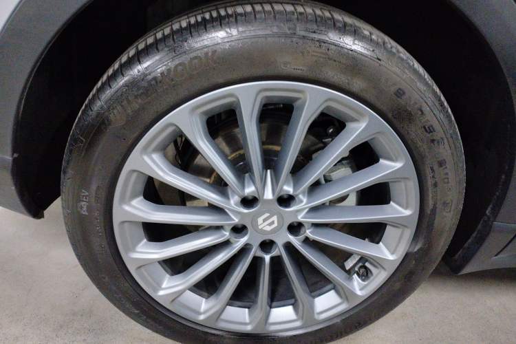 Used Leapmotor C11 2024 Range-Extended 300 Luxury Edition
