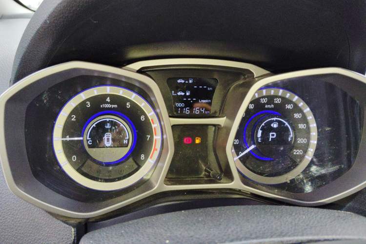 Used  Refine S3 2014 1.5L CVT Luxury Smart Model
