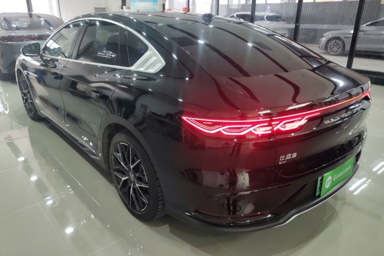 Used BYD Han 2024 EV Glory Edition 610 km All-Wheel Drive "Tian Shen Zhi Jia" Intelligent Driving Model
