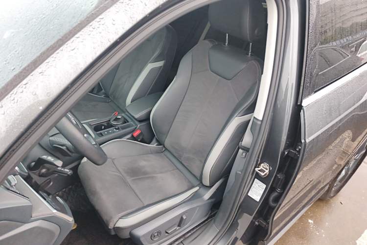 Used Audi Q3 2022 35 TFSI Fashion Dynamic Model
