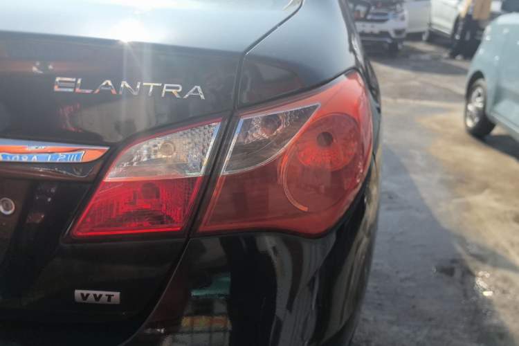 Used Hyundai Celesta 2011 1.6L Manual Luxury Model
