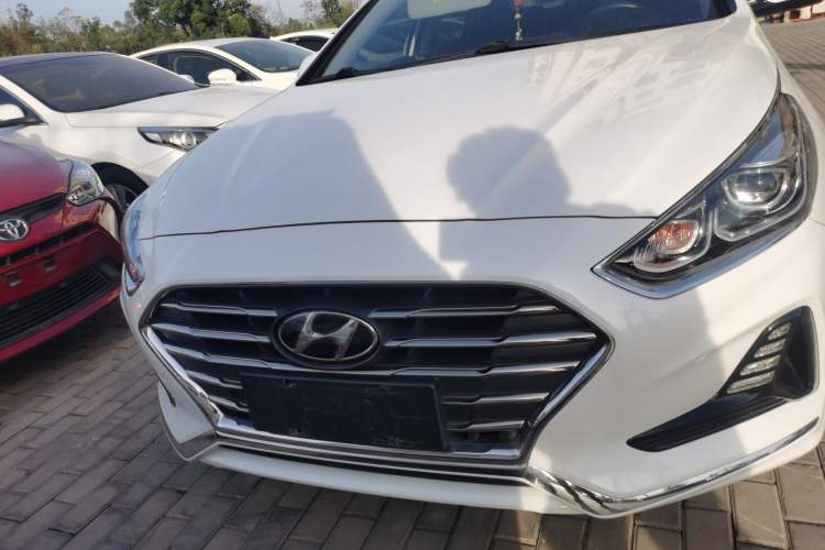 Used Hyundai Sonata Plug-in Hybrid 2018 2.0 PHS Smart Connect Version China VI Standard
